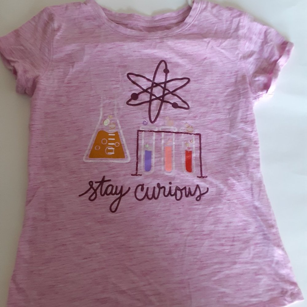 Cat and Jack Girls T-Shirt Marie Curie Science